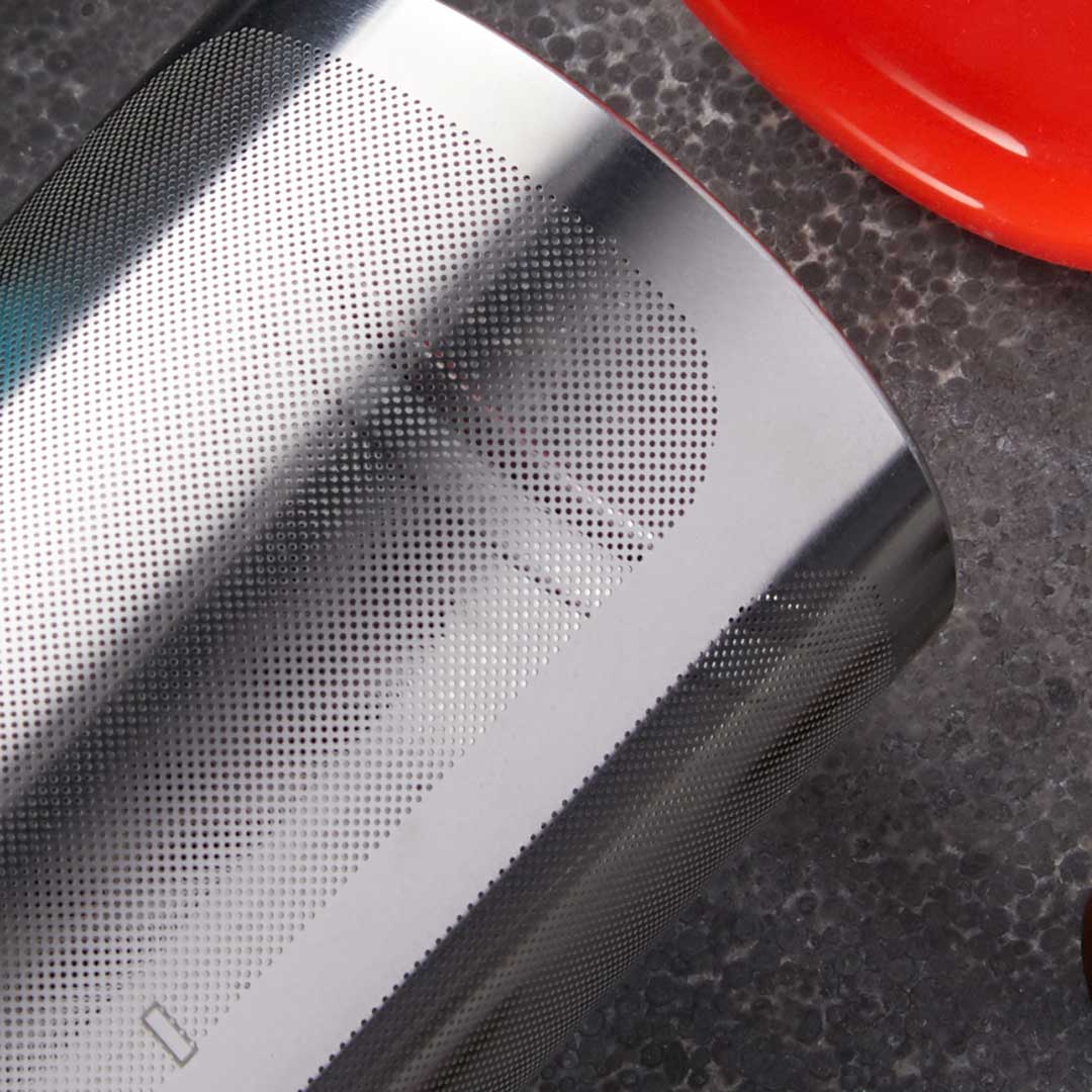 close-up look at Rumble Go's 200 micron stainless steel filter